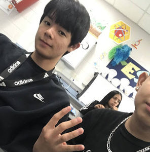 Meet your Posher, Tien la